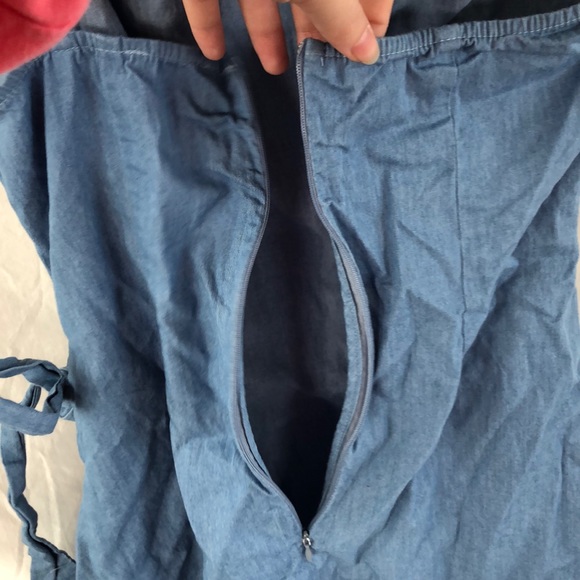 About Us Dress Size S - Picture 11 of 12